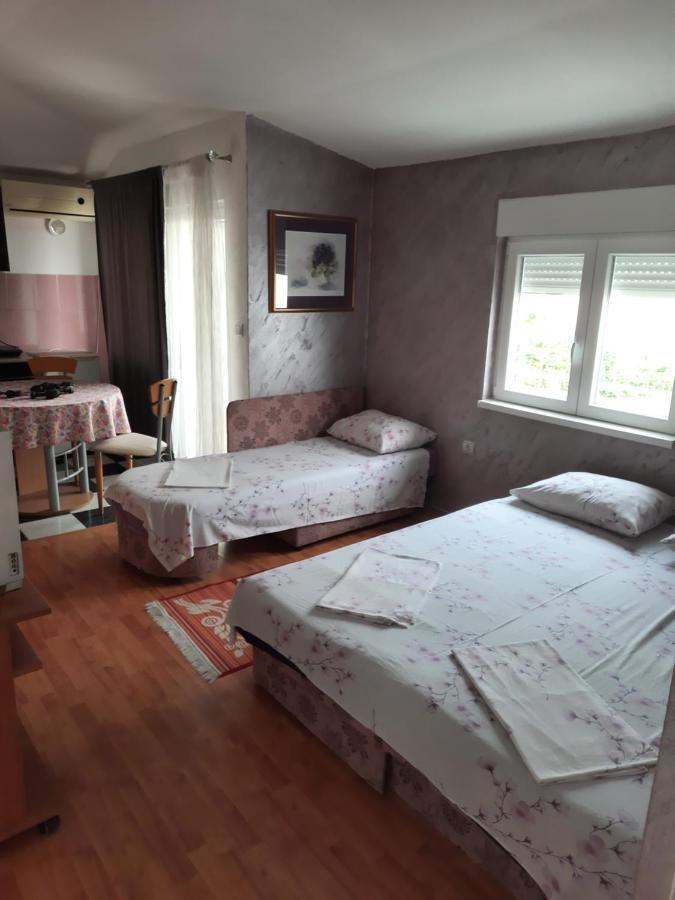 Apartmani Palma Sutomore Eksteriør billede